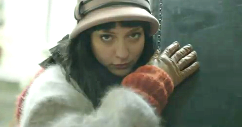 Every day, every night, el nou vdeo renaixentista de Russian Red